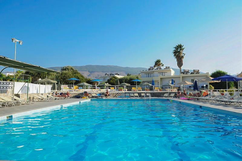 Niriides Beach Hotel プサリビ エクステリア 写真