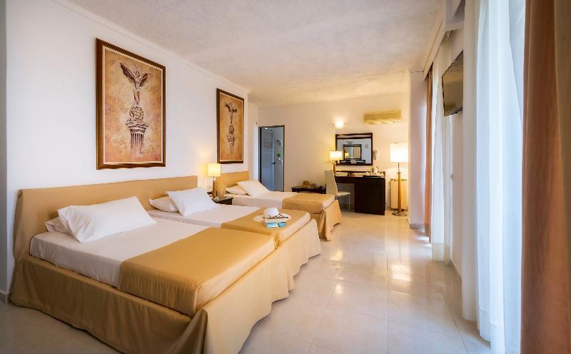 Niriides Beach Hotel プサリビ エクステリア 写真