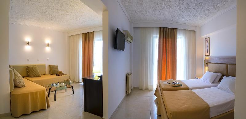 Niriides Beach Hotel プサリビ エクステリア 写真